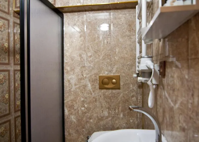 Отель Aurora Eco