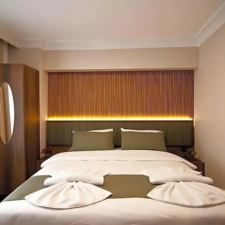 Aurora Eco Hotel