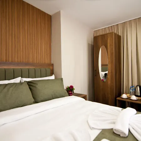 Aurora Eco Hotel