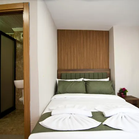 Hotel Aurora Eco *